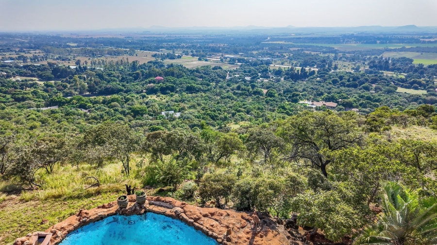 7 Bedroom Property for Sale in Waterkloof A H North West
